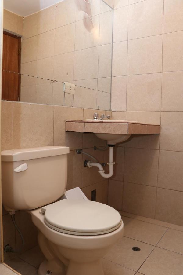 Hotel Alpamayo Guest House Huaraz  Ngoại thất bức ảnh